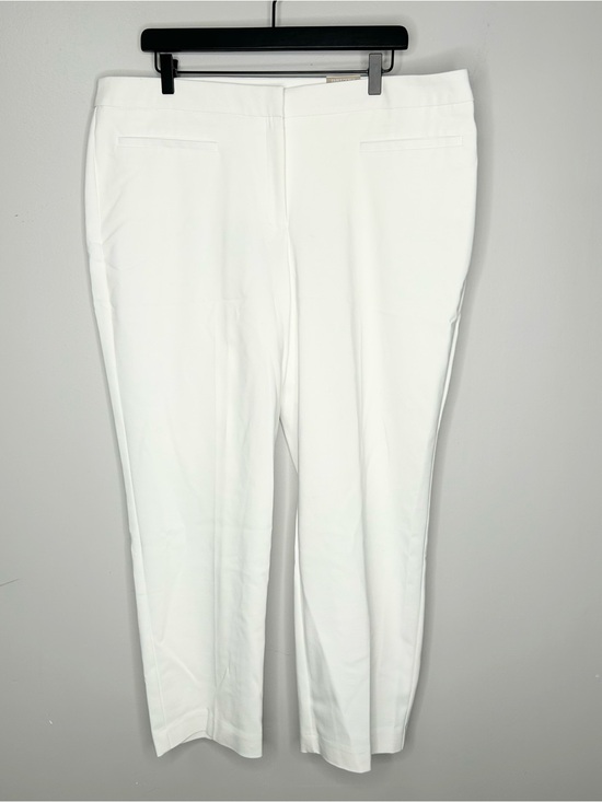Chico's Pants - Chico’s Fabulously Slimming Darcy Optic White Ankle Pants Size 3 or US 16